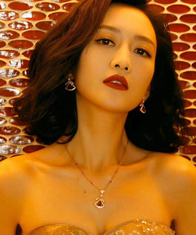 Red Sterling Silver Overgild Gem Stone Zircon Fan Shaped Pendant Necklace