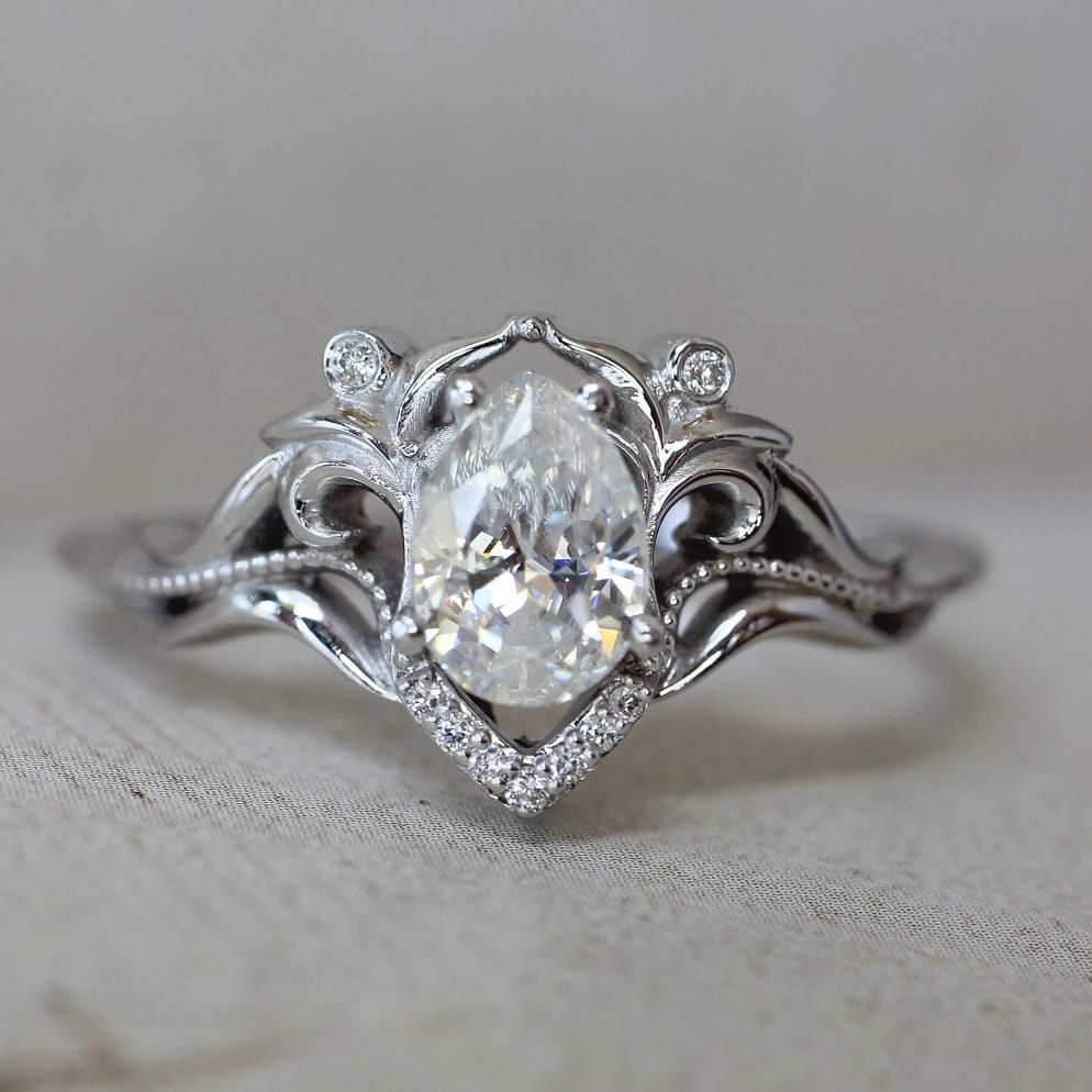 Witch’s Light Crystal Ring