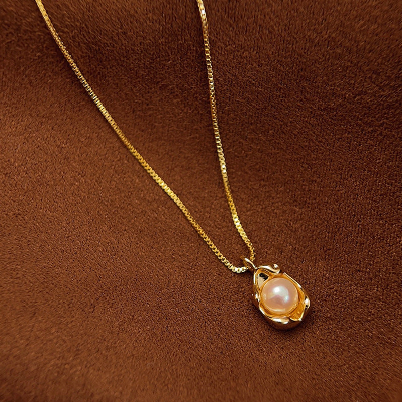 Miraya Pearl Pod Necklace