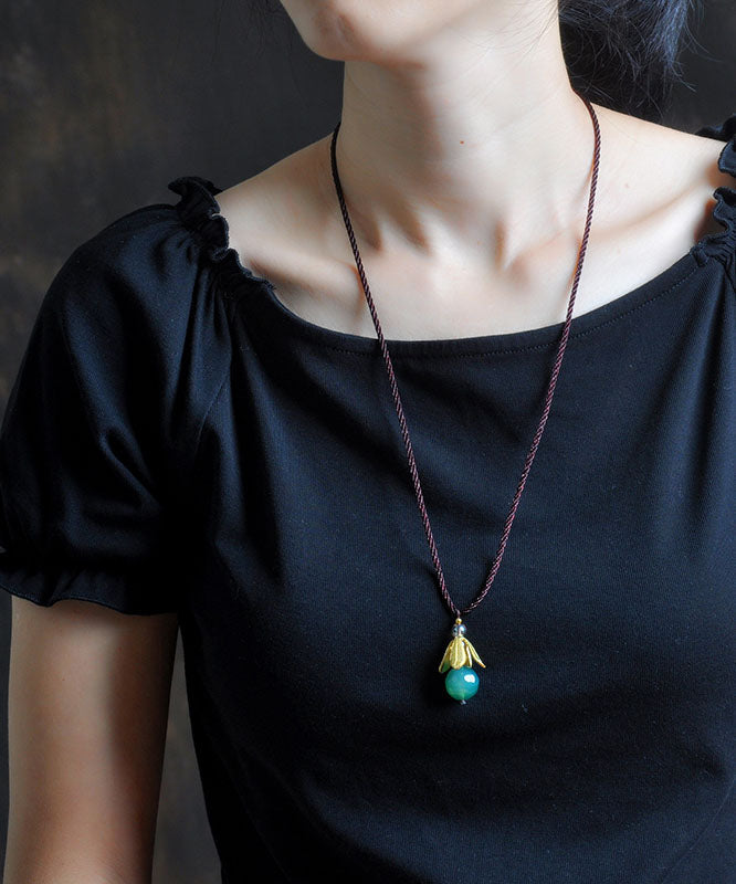 Green Hand Knitting Agate Golden Leaf Pendant Necklace