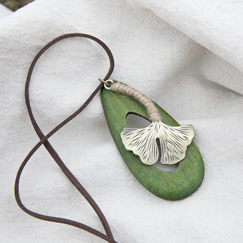 Exquisite Ginkgo Copper Green Drop Shape Pendant Necklace