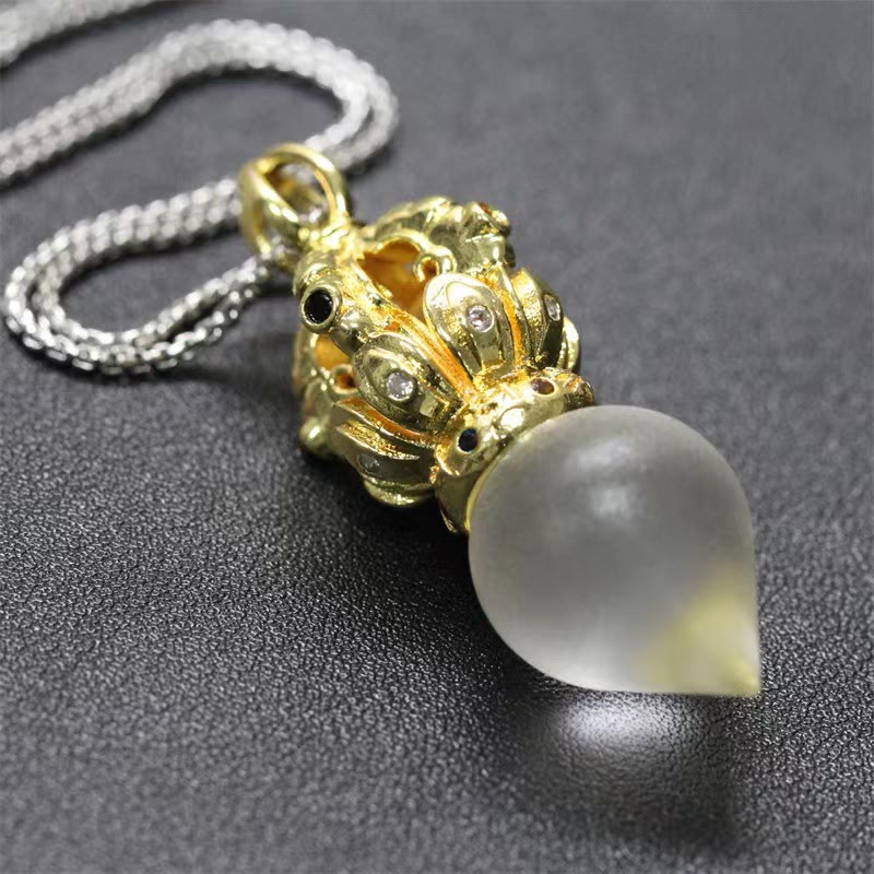 Liuli Crystal Dorje Vajra Spiritual Strength Necklace