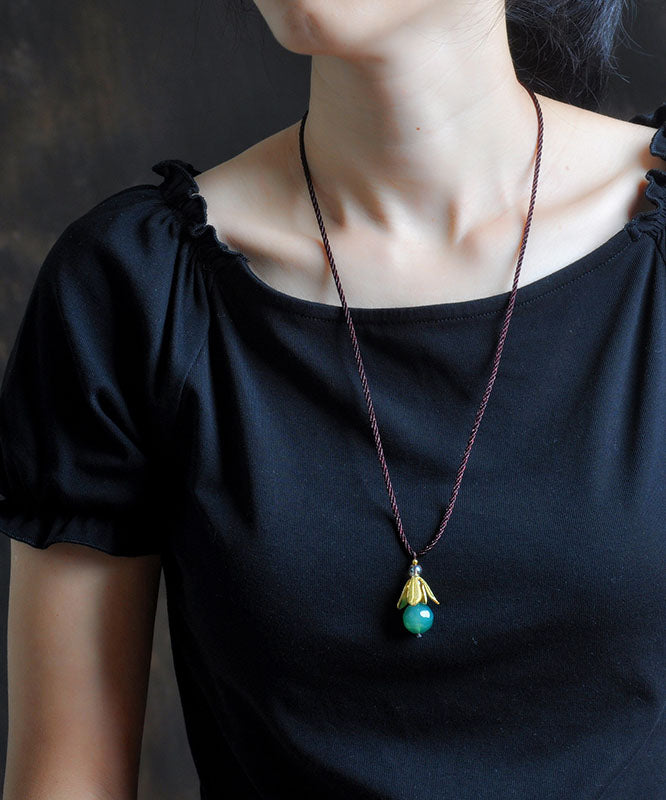 Green Hand Knitting Agate Golden Leaf Pendant Necklace