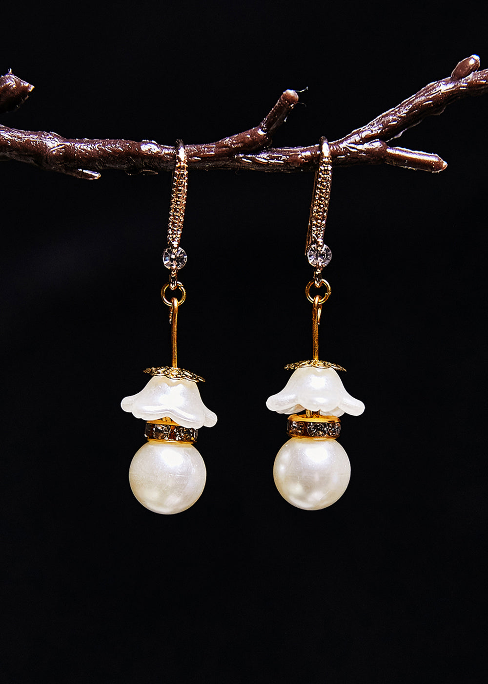 White Pearl Zircon Drop Earrings