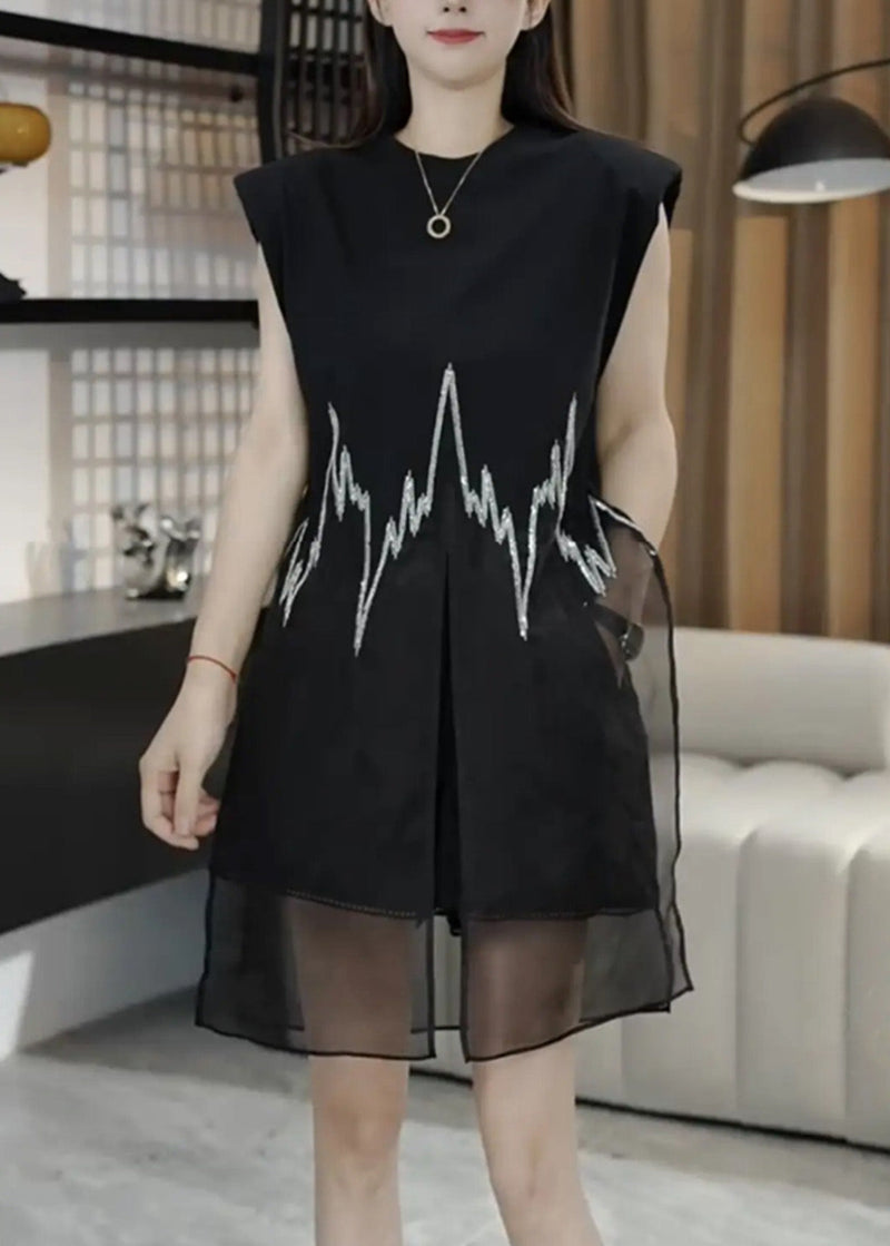 New Black O-neck Embroidered Side Open Mid Top Sleeveless