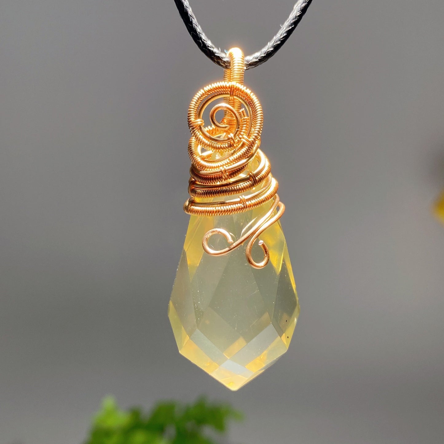 1.5 Inch Amethyst Citrine Rose Quartz Healing Pendant