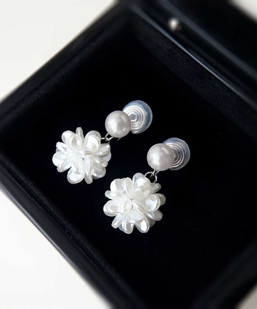 French White Sterling Silver Pearl Resin Stud Earrings