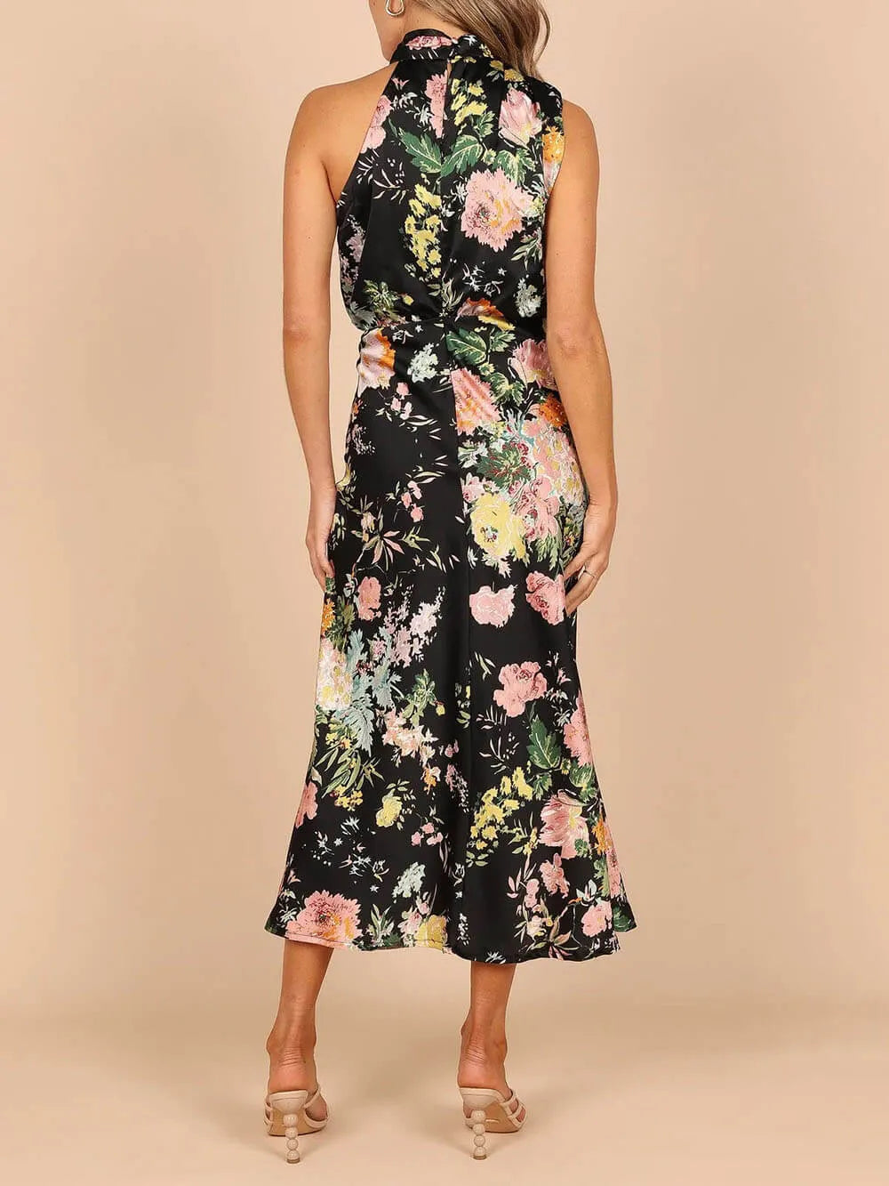 Halter Neck Elastic Waist Maxi Dress