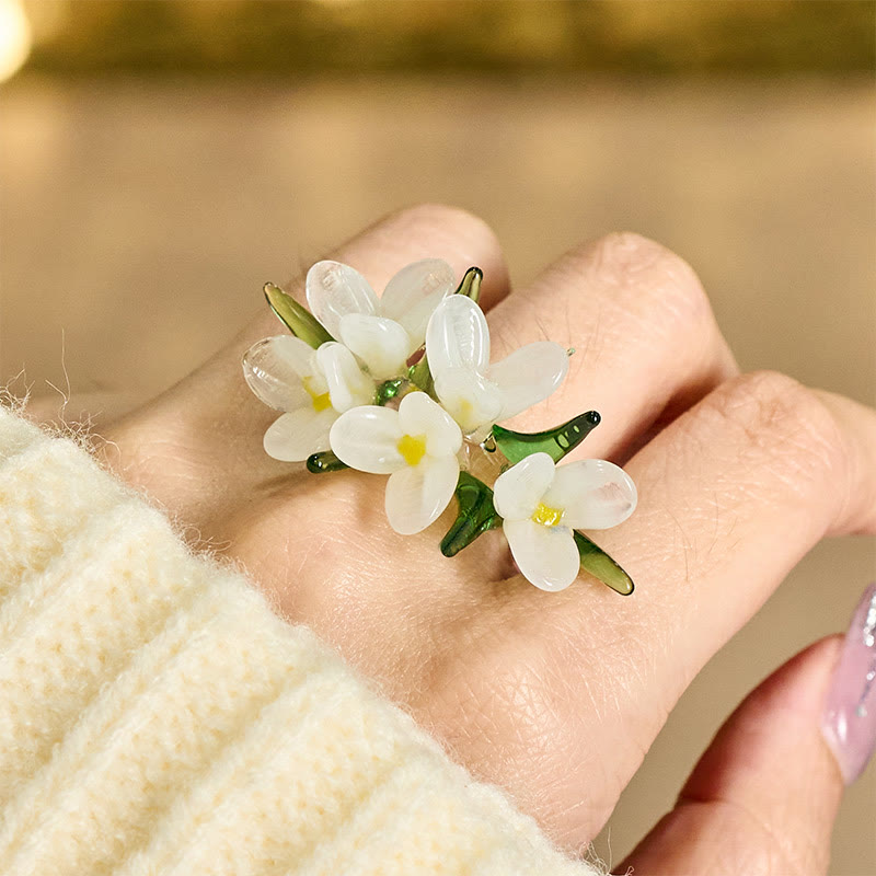 Buddha Stones Liuli Pear Blossom Flower Wisdom Ring