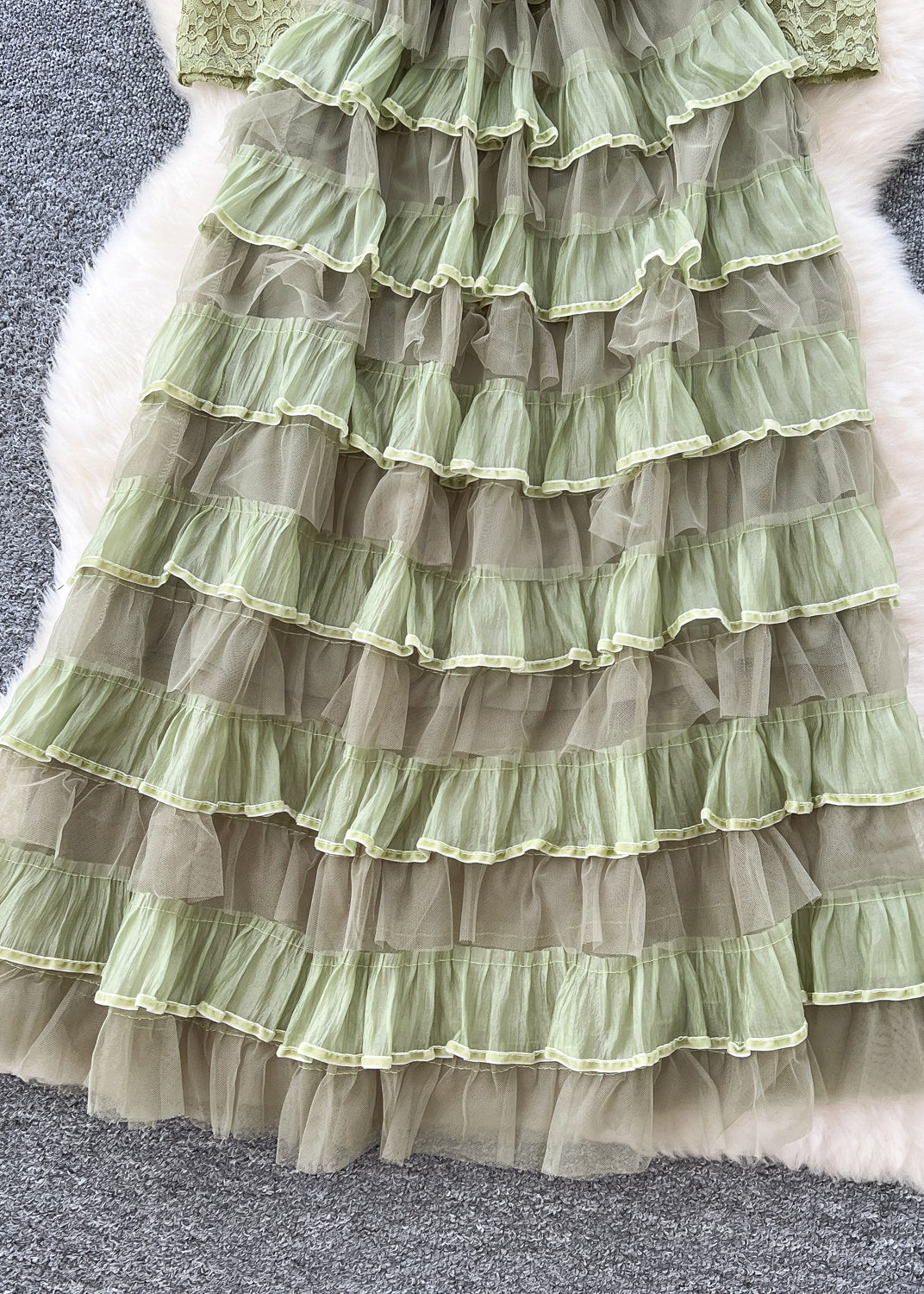 Green Slash Neck Ruffled Patchwork Lace Party Dress Spring