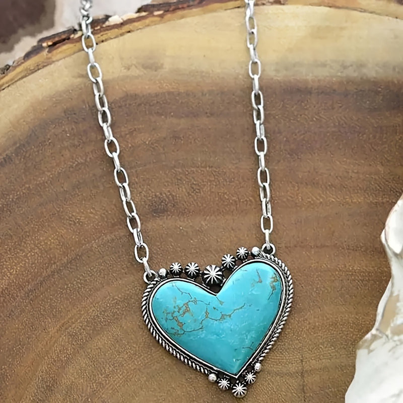 Turquoise Heart Pattern Necklace