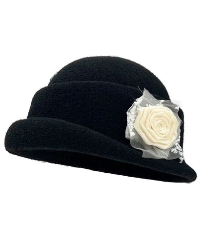 Stylish Beige Knit Beret Hat