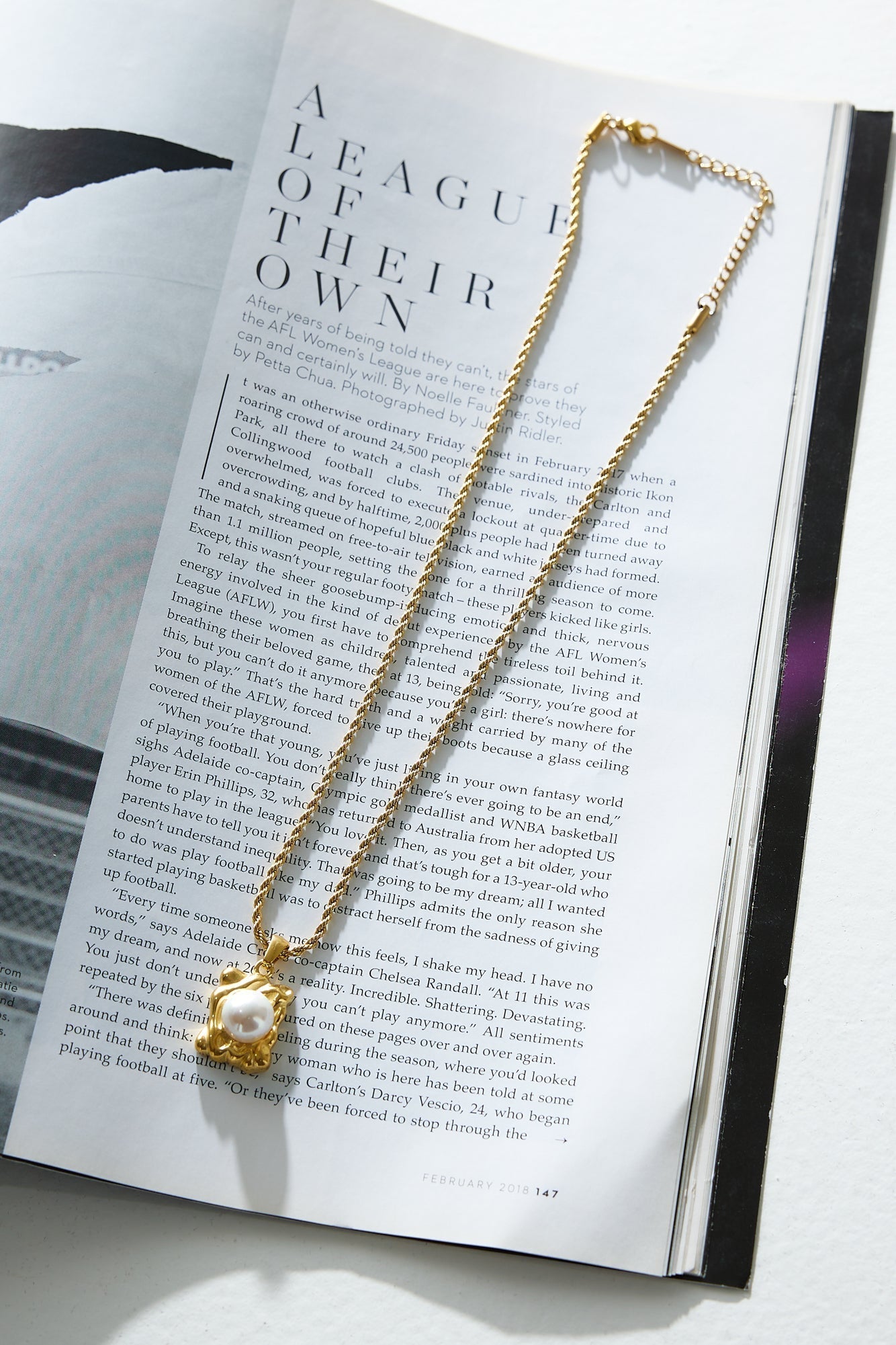 18k Gold Plated Love Necklace Gold