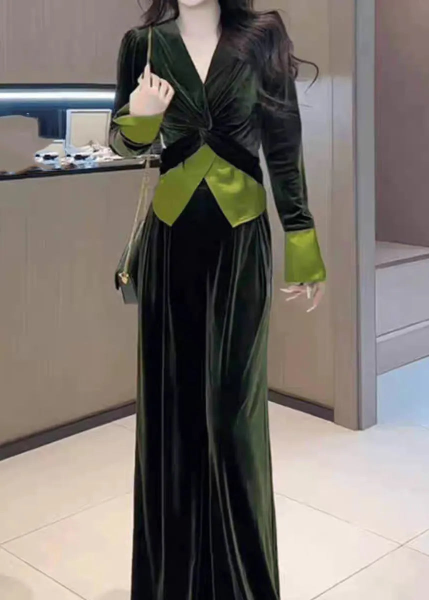Stylish Green V Neck Cinched Top and Wide Leg Pants Silk Velvet Two Piece Set Spring