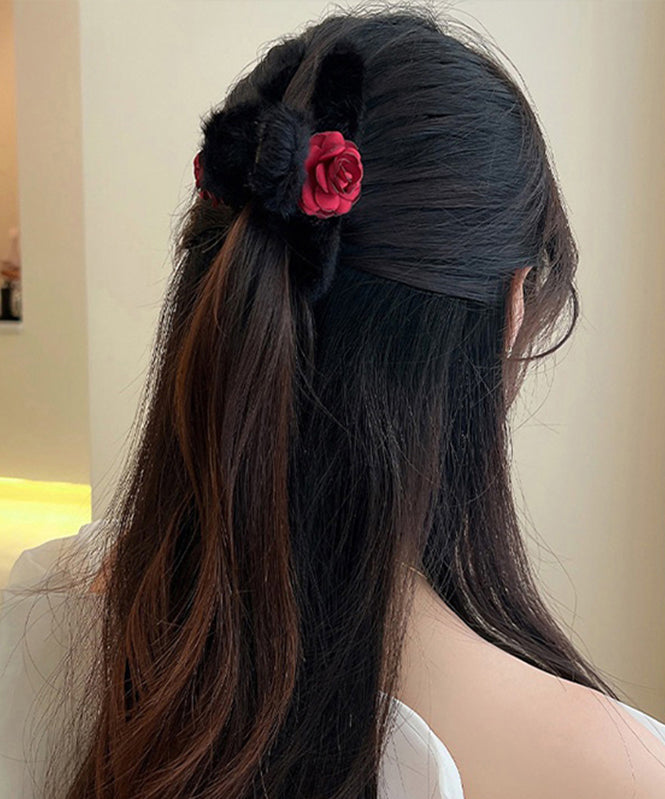 Black Fluffy Rose Shark Clamp Hairpin