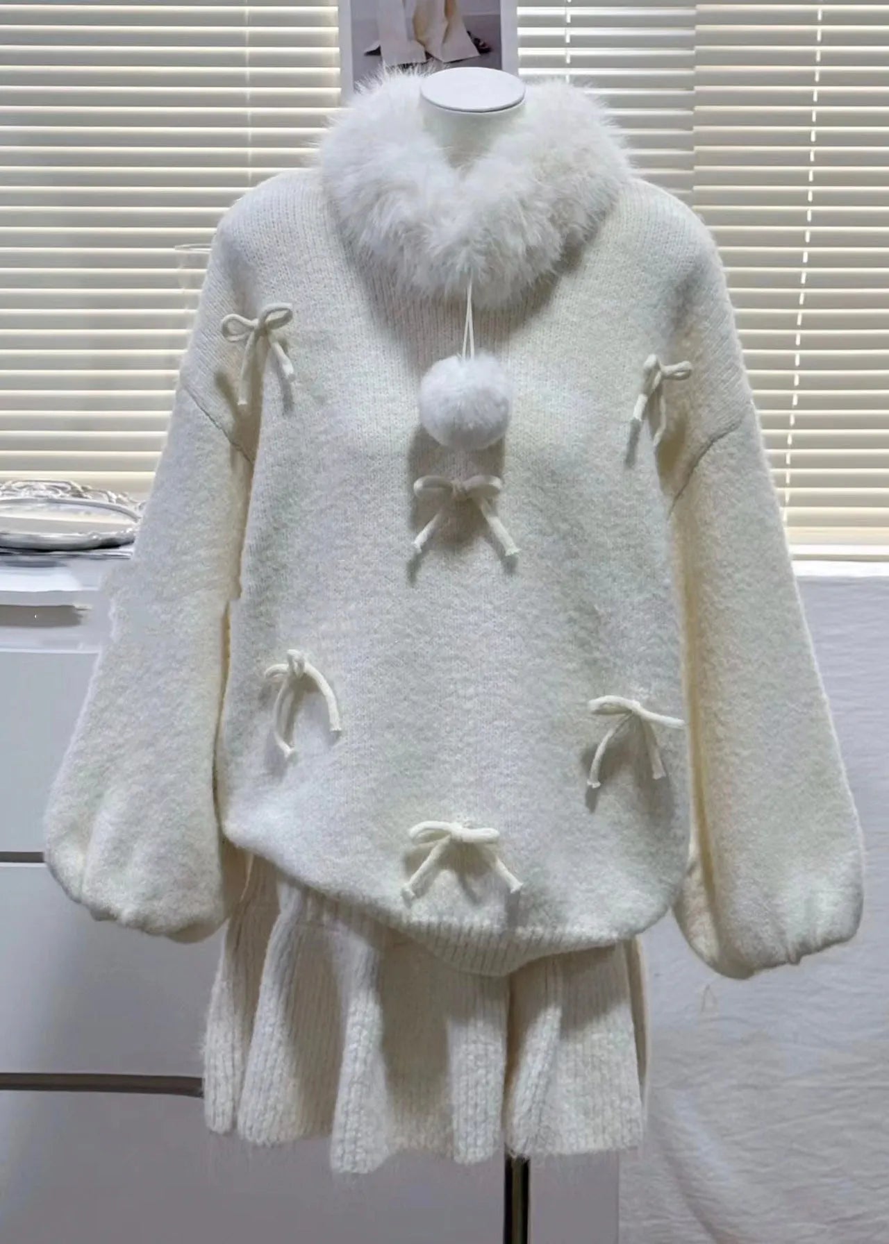 Art Red Oversized Bow Knit Two Pieces Set Winter