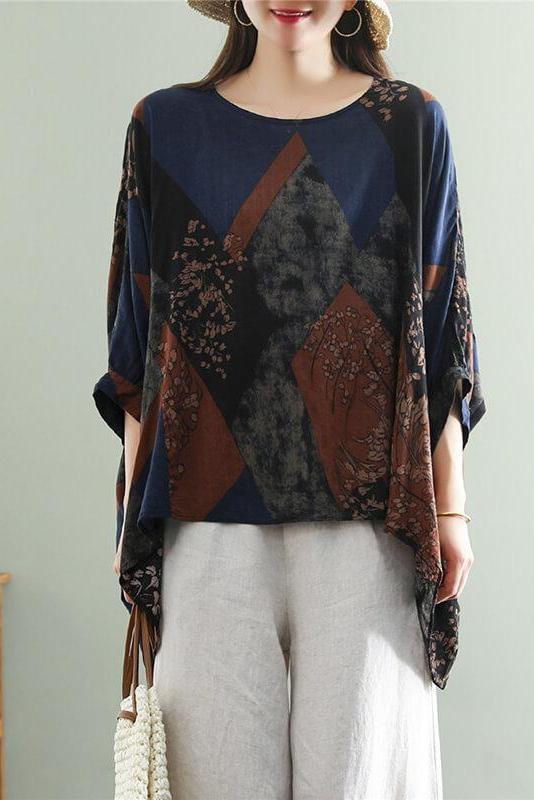Irregular Hem Stitching Leaf T-shirt