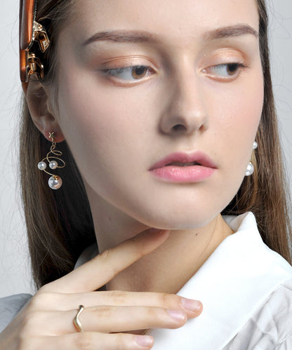 White Copper Overgild Spiral Pearl Drop Earrings