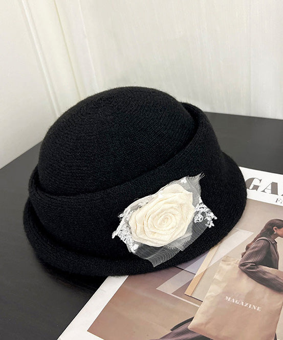 Stylish Beige Knit Beret Hat
