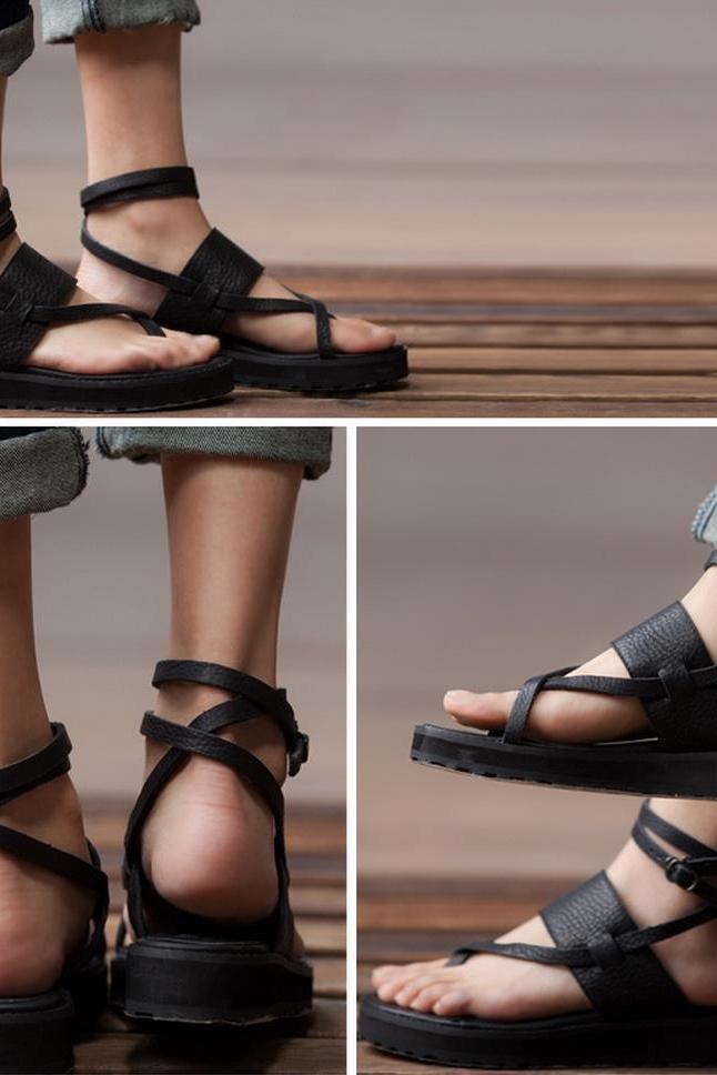 Summer Black Flat Strappy Sandals