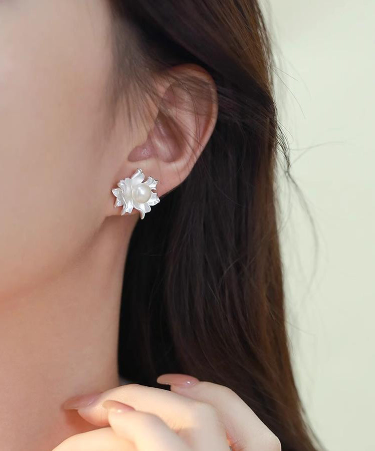 Fine White Alloy Asymmetrical Pearl Stud Earrings