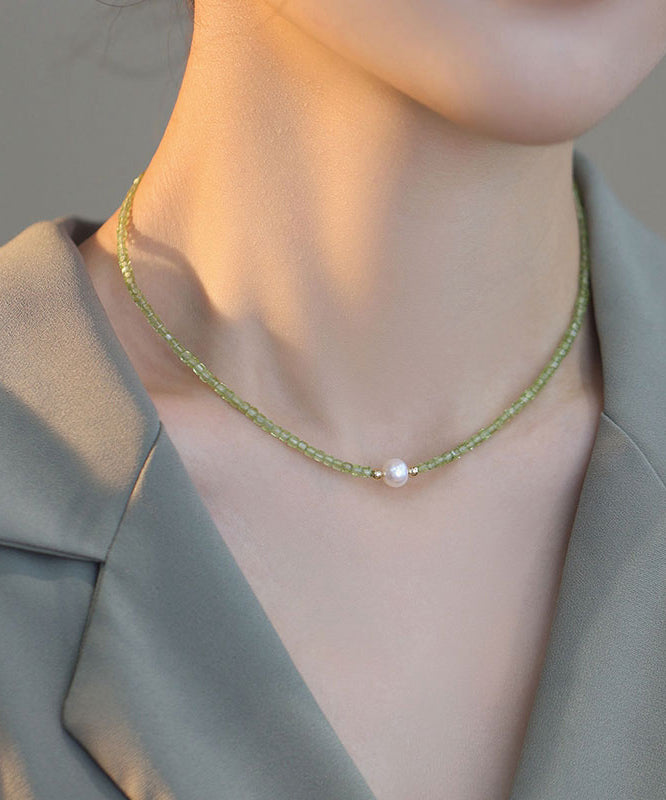 Simple Green 14k Gold Pearl Gem Stone Gratuated Bead Necklace