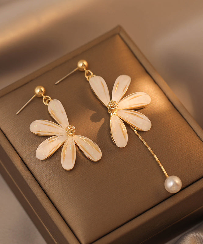 Retro Beige Asymmetricar Alloy Pearl Resin Drop Earrings