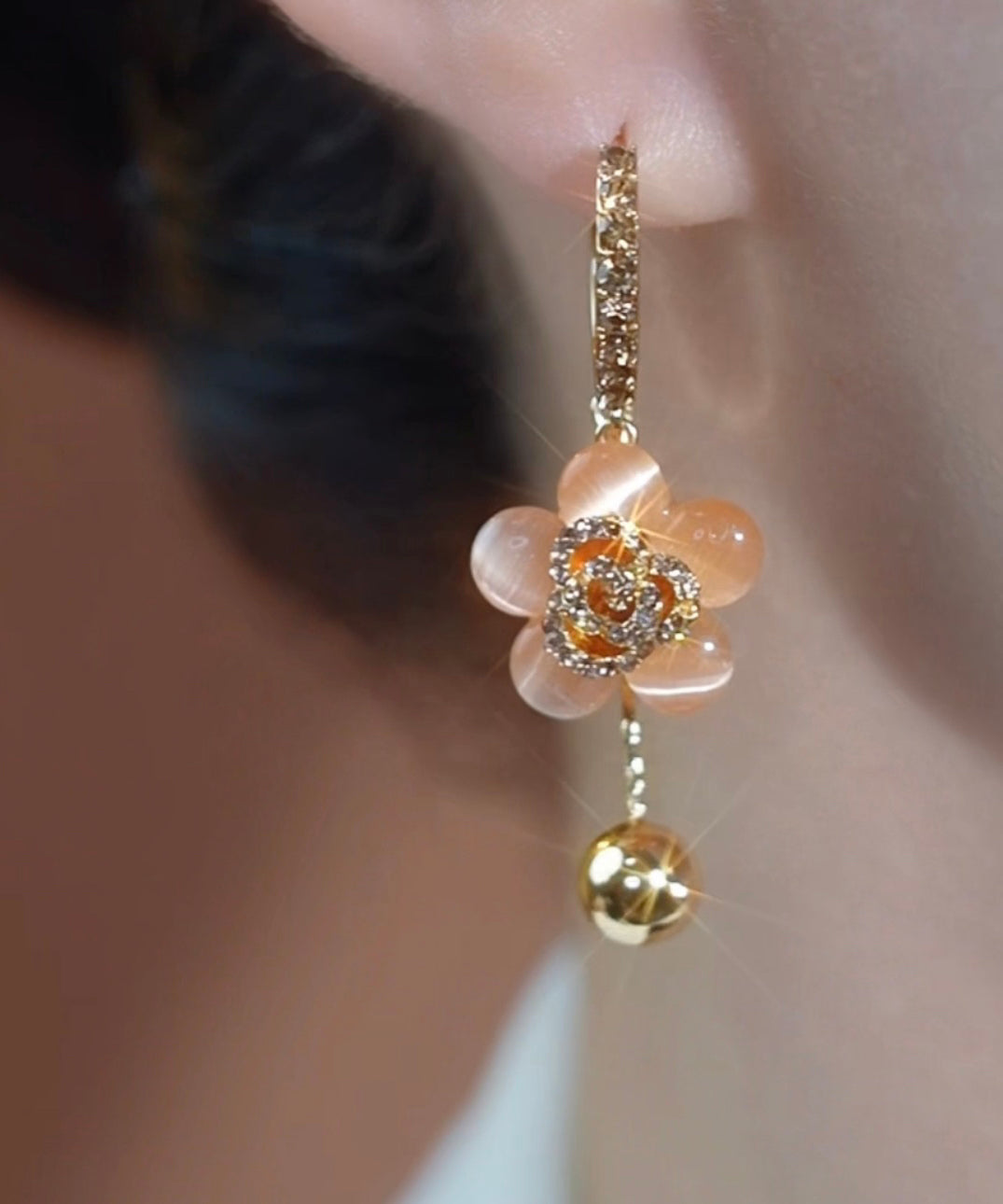 Fine Gold Alloy Zircon Cat Eye Stone Drop Earrings