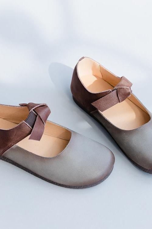 Gray Bow Knot Leather Flat Shoes for