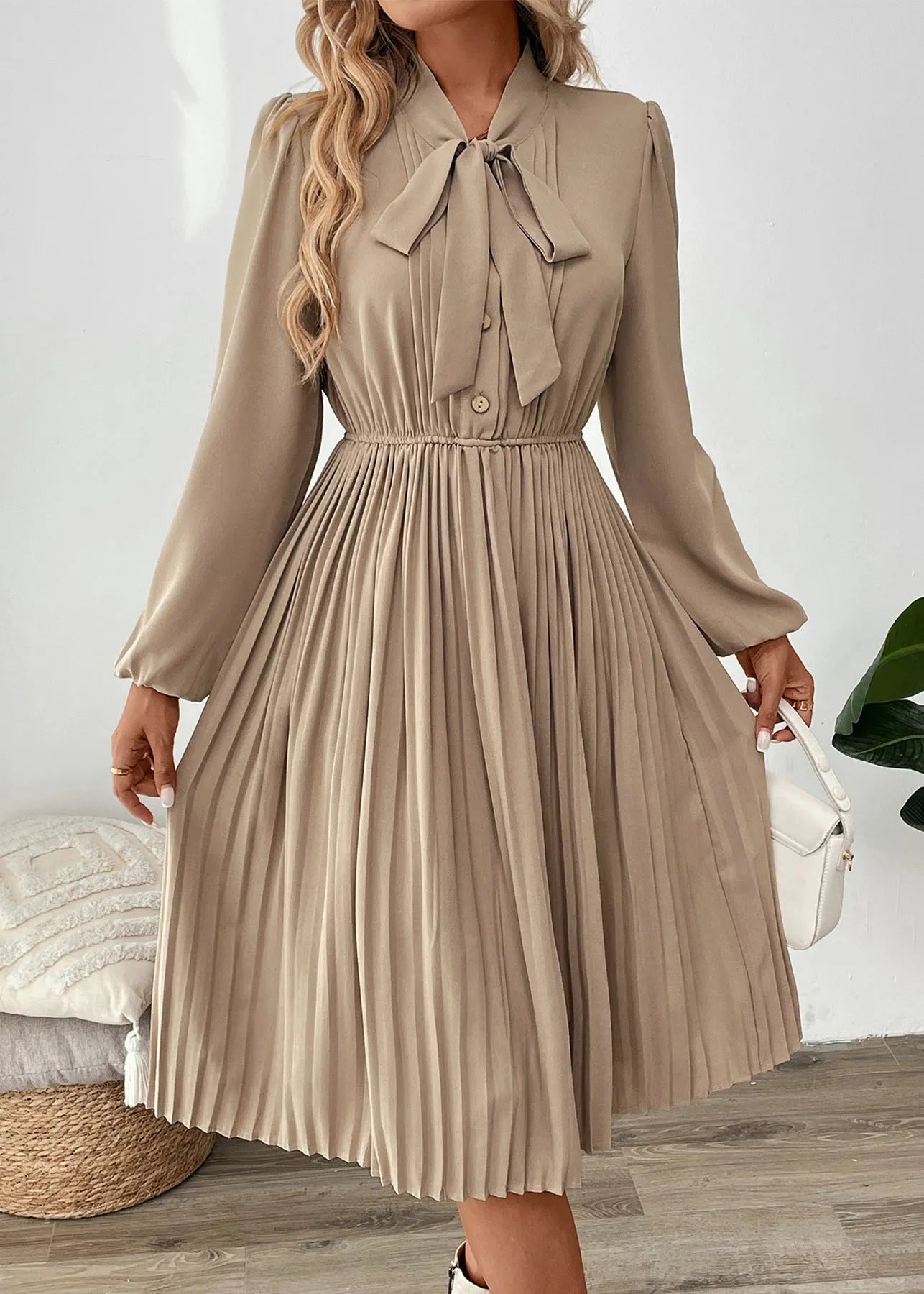 New Apricot Bow Long Sleeved Pleated Dress