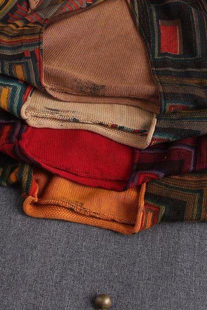 Knitted Thin Single Breasted V-neck Sweater
