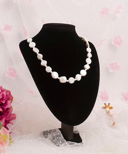 White Asymmetricar Pearl Gratuated Bead Necklace