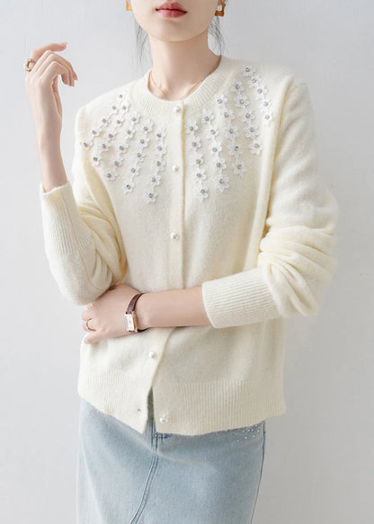 Simple White Oversized Knit Cozy Cardigan Winter