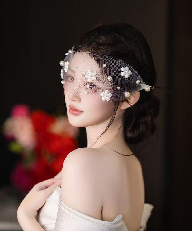 White Tulle Pearl Hairpiece