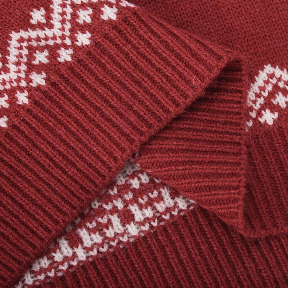 Fashionable Christmas Sweater for Women with Motif