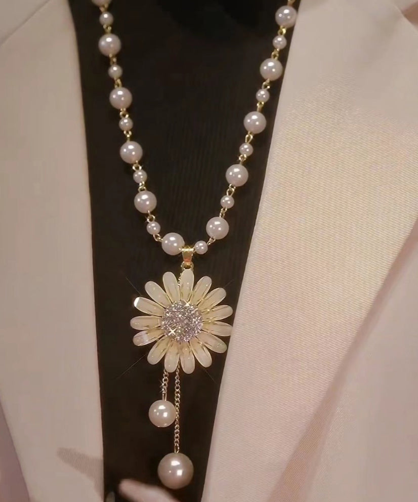 Fine Gold Alloy Zircon Tassel Pendant Necklace