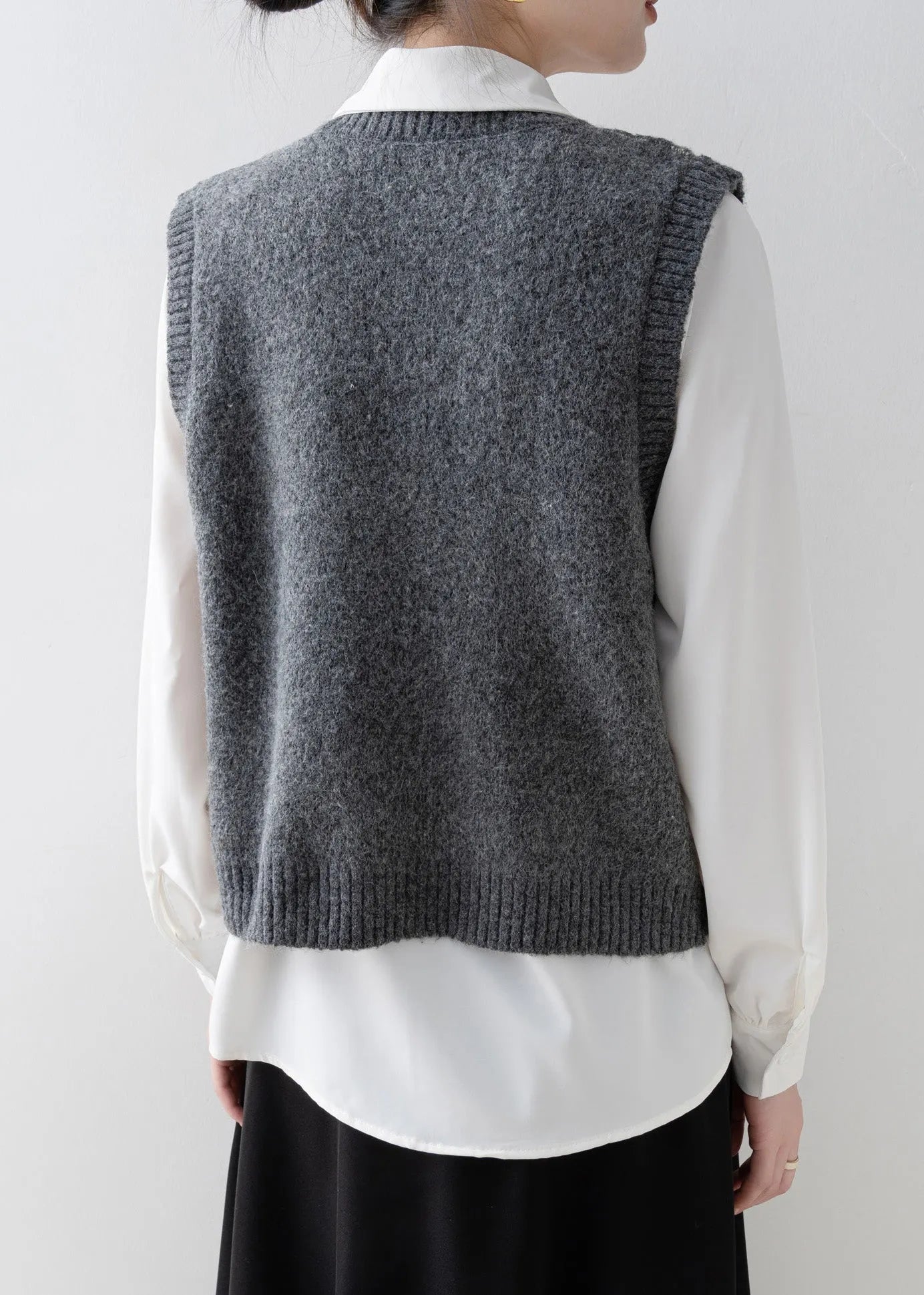Dark Grey O Neck Knit Vest Sleeveless