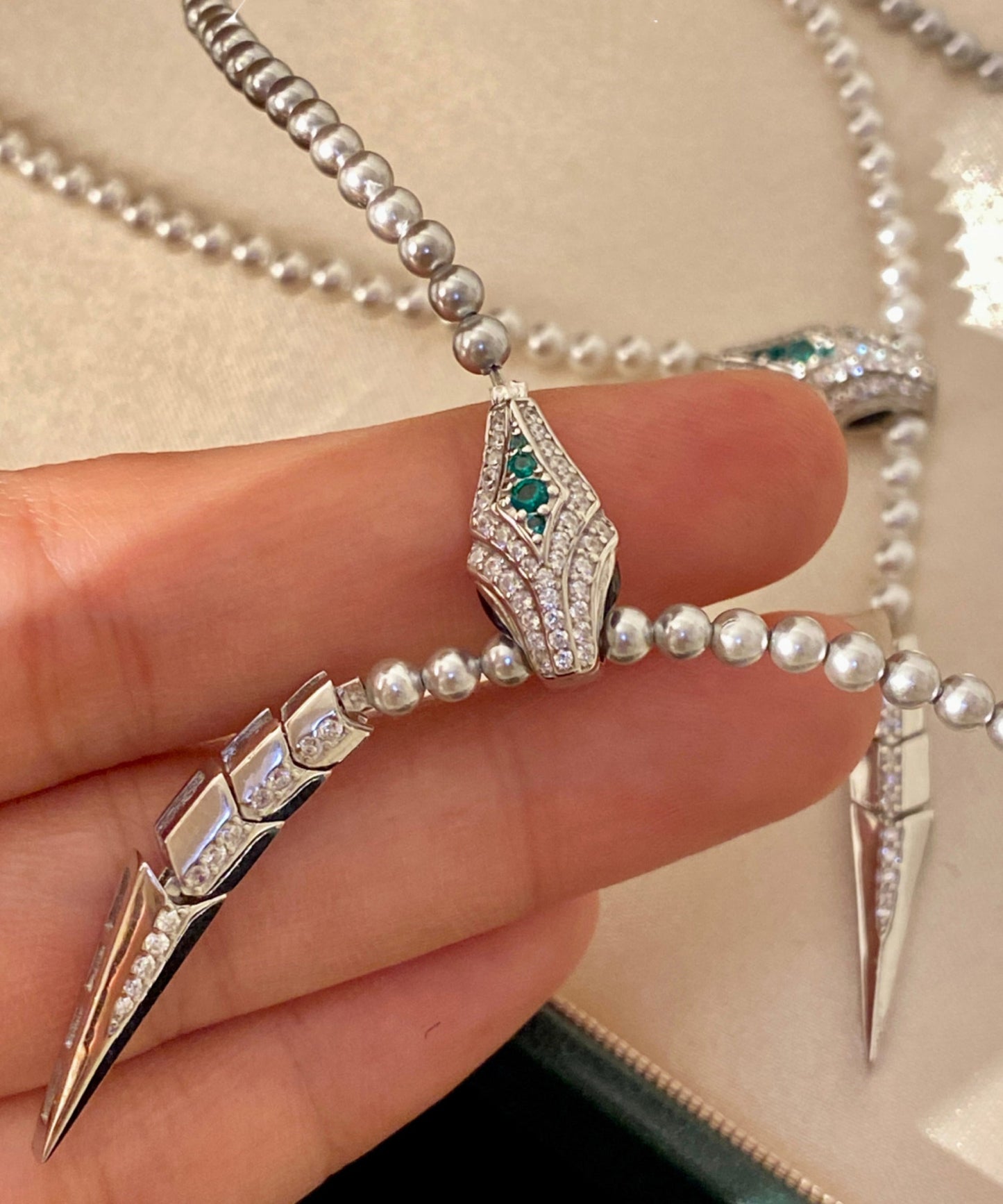 Boutique White Pearl Spirit Snake Zircon Sweater Chain Alloy Necklace
