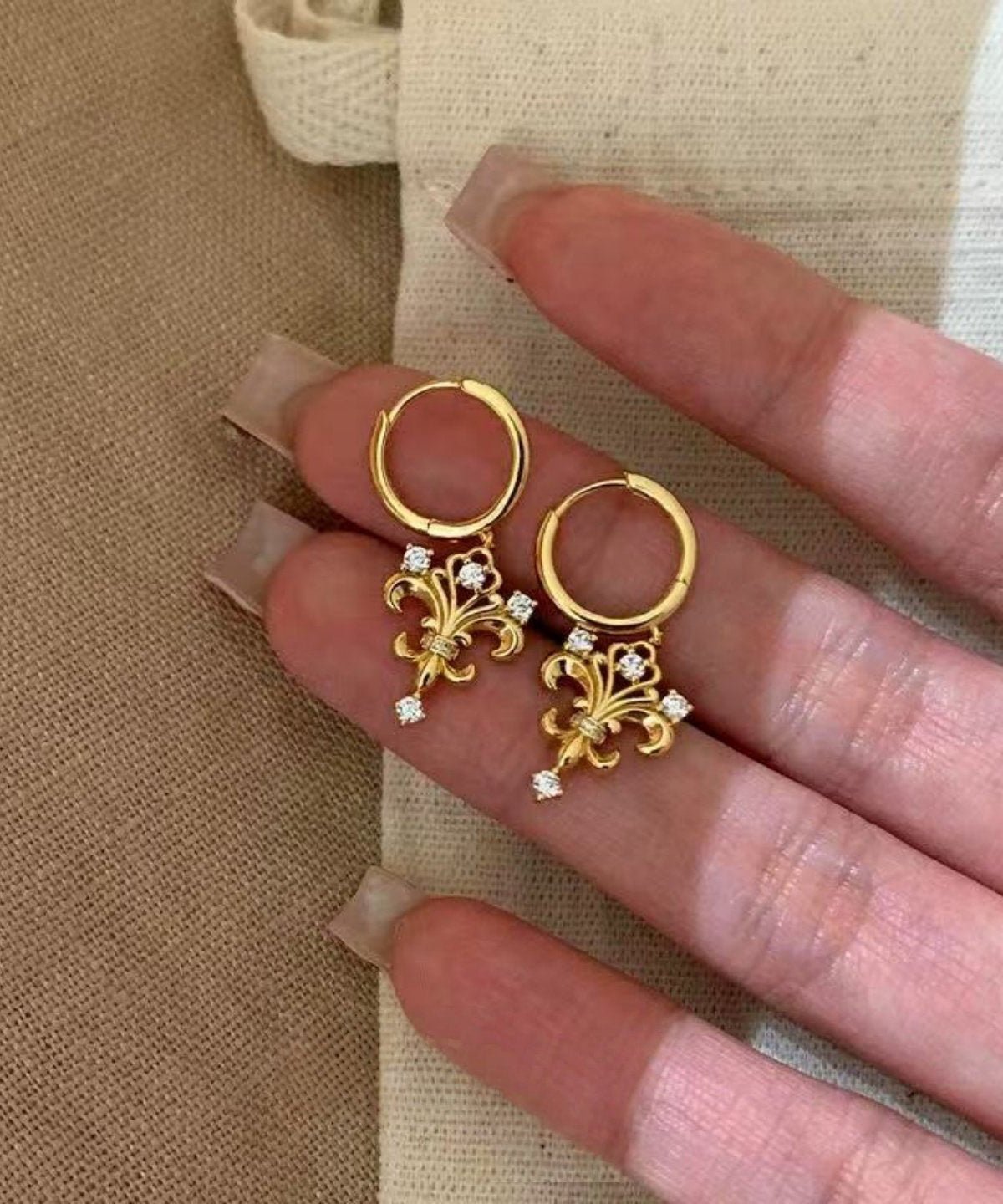 Art Gold Overgild Zircon Iris Hoop Earrings