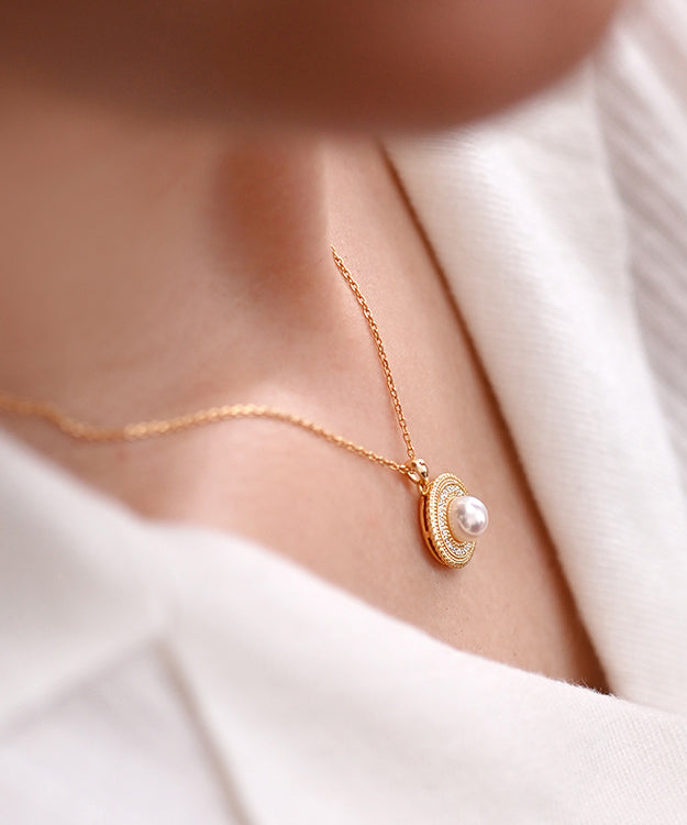 Round Pearl Adjustable Gold Plated Pendant Necklace