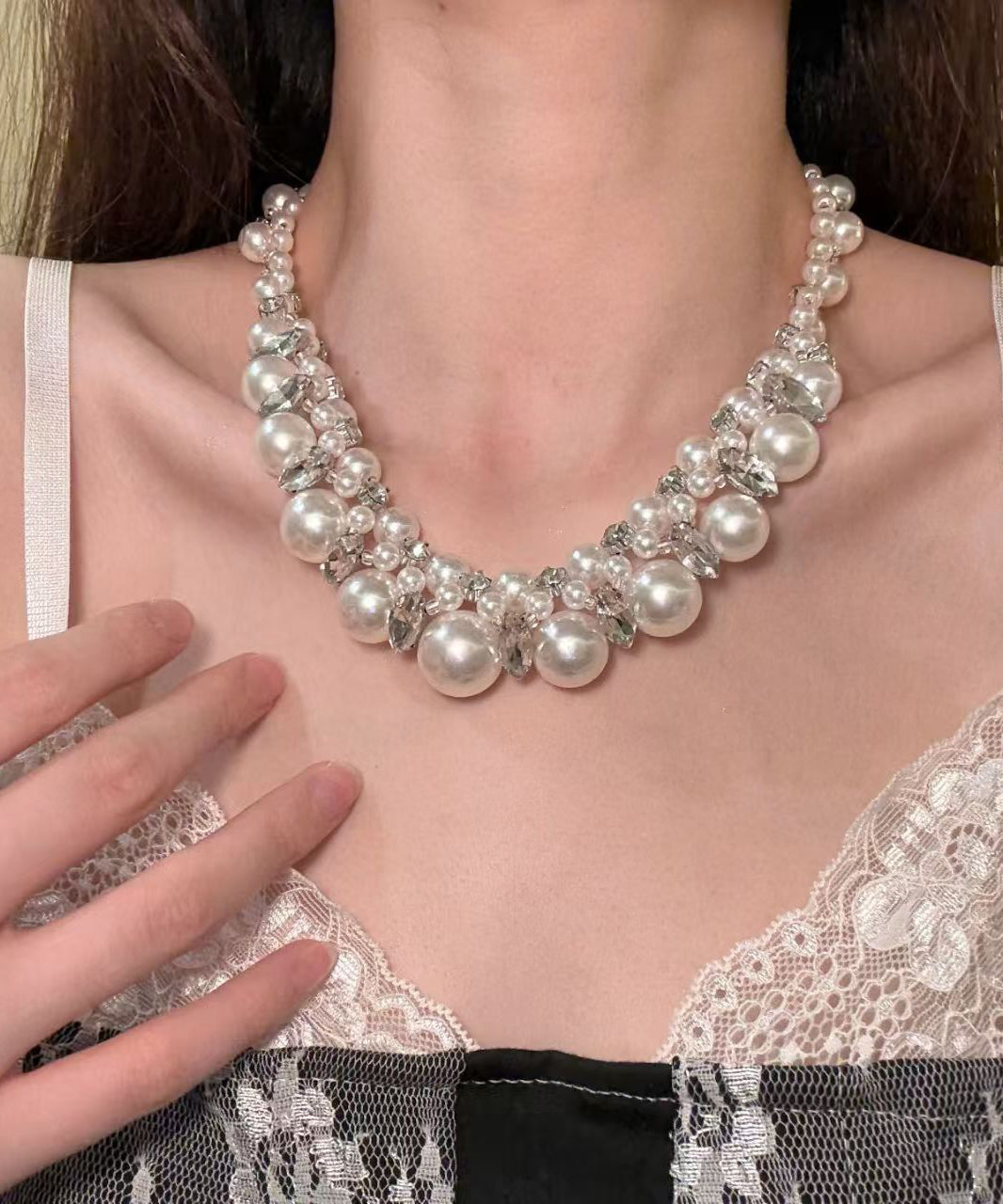 White Alloy Zircon Pearl Beading Collar Necklace