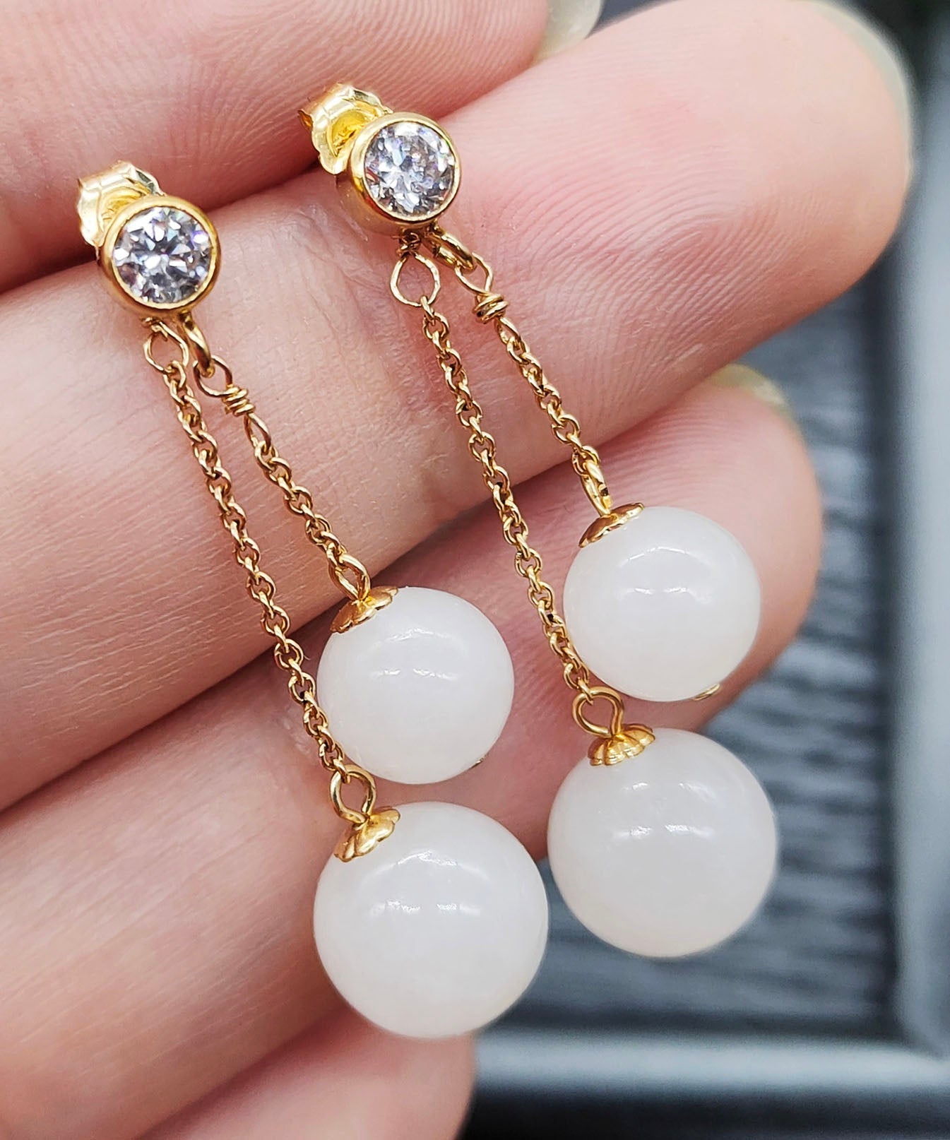 Boutique White 14k Gold Jade Zircon Tassel Drop Earrings