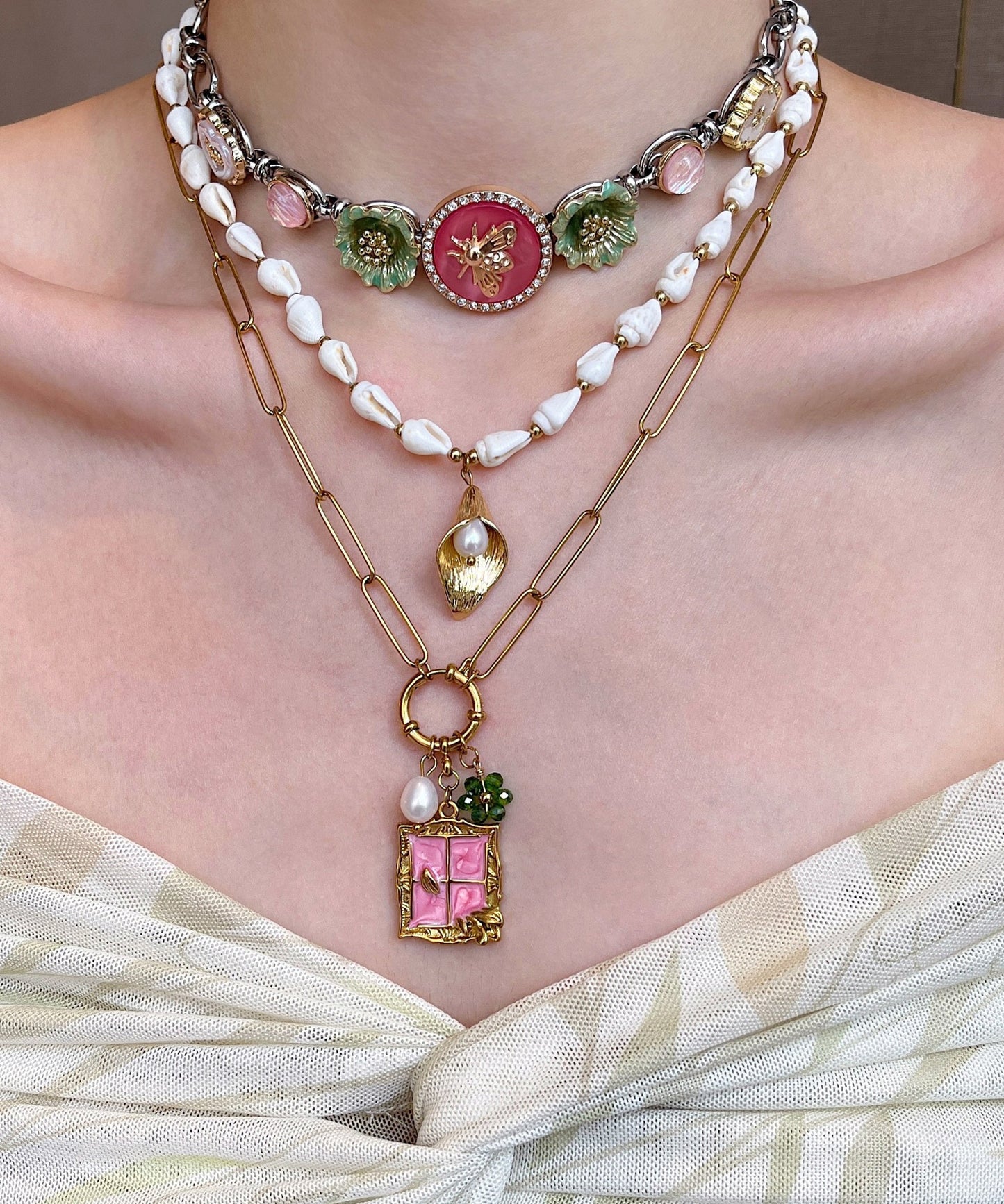 White Shell Layering Alloy Three Piece Set Pendant Necklace