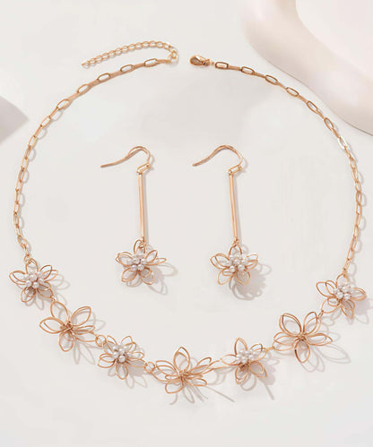 Fine Gold Metal Alloy Hollow Out Lariat Necklace and Drop Earrings Two-piece Set