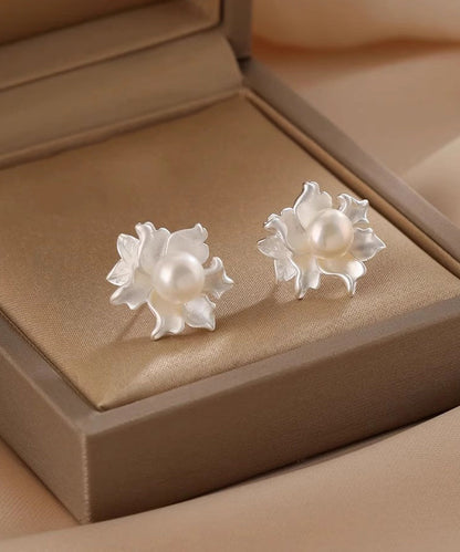 Fine White Alloy Asymmetrical Pearl Stud Earrings