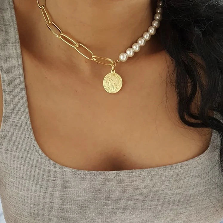 Retro Portrait Exaggerated Thick Chain Necklace Double Layer Cool Chain Hip Hop Necklace Short Clavicle Chain