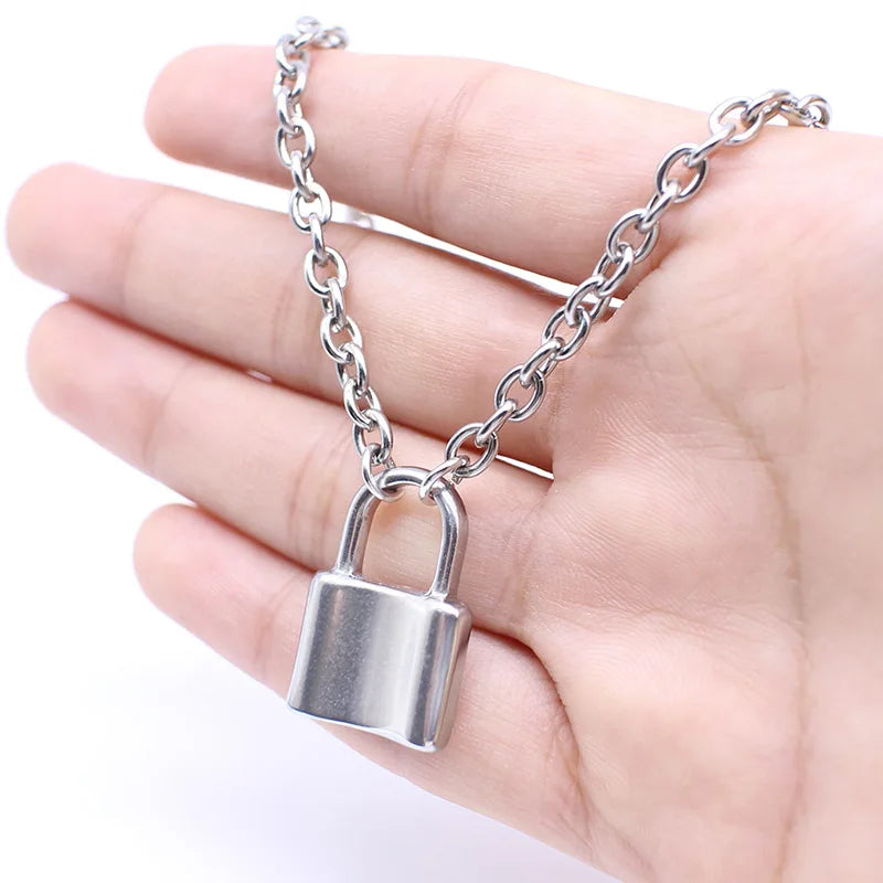 Retro Portrait Exaggerated Thick Chain Necklace Double Layer Cool Chain Hip Hop Necklace Short Clavicle Chain