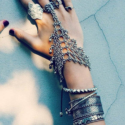 Chain Flower Finger Bracelet