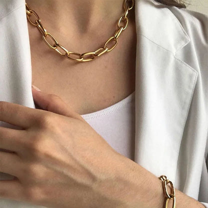 Retro Portrait Exaggerated Thick Chain Necklace Double Layer Cool Chain Hip Hop Necklace Short Clavicle Chain