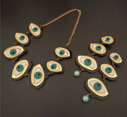 Green Eyes Earrings & Necklace Set